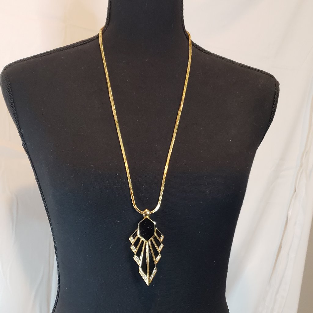 Vince Camuto Gold Tone Black Enamel With Rhinestone Necklace 60$